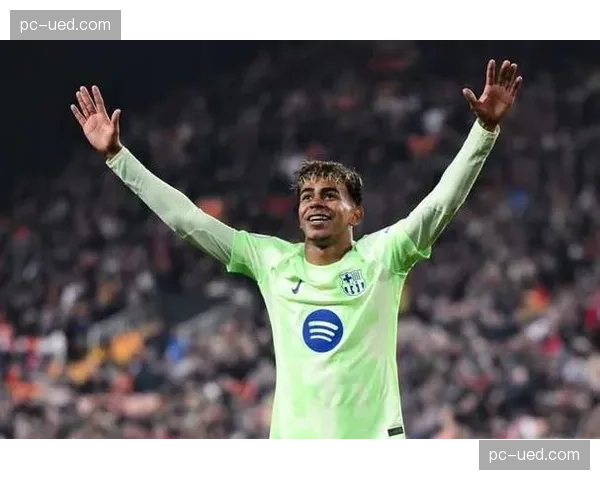 人物特写：16岁小将亚马尔当选西甲三月最佳年轻球员